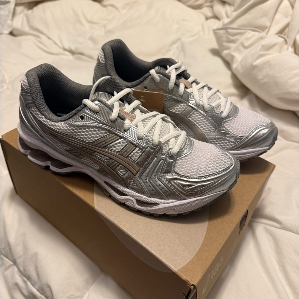 asics gel kayano 14 white moonrock